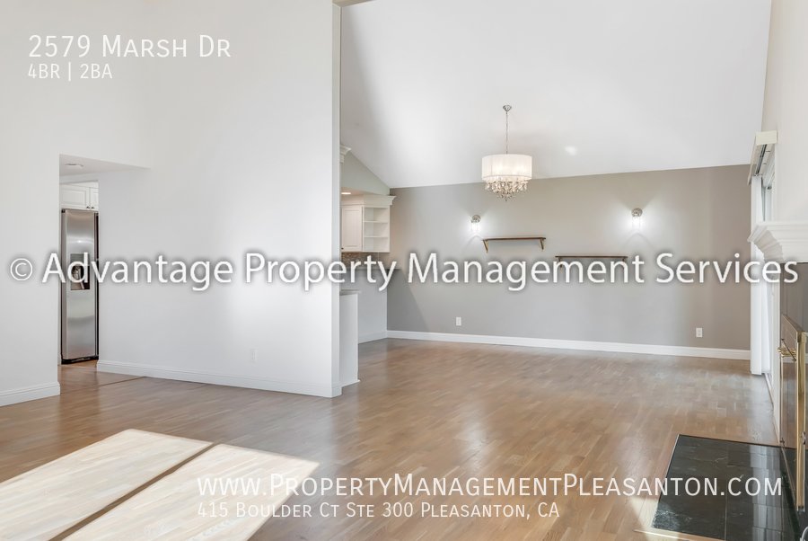 Unique 4 Bed, 2 Bath, 1,683 sq. ft. Townhome off Bollinger Canyon Rd property image