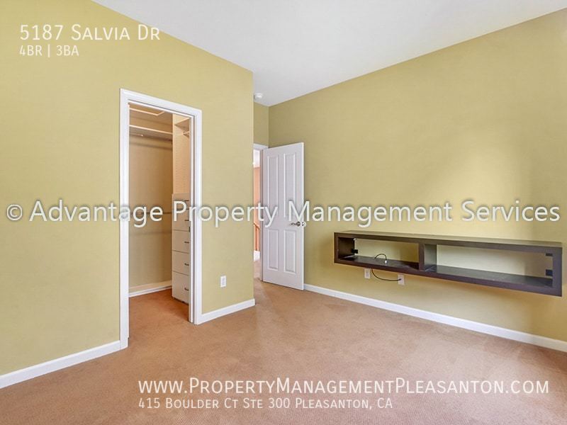 Spacious 4 bed, + office, 3 bath 2992 sq ft. home located in Five Can property image