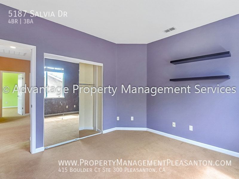 Spacious 4 bed, + office, 3 bath 2992 sq ft. home located in Five Can property image