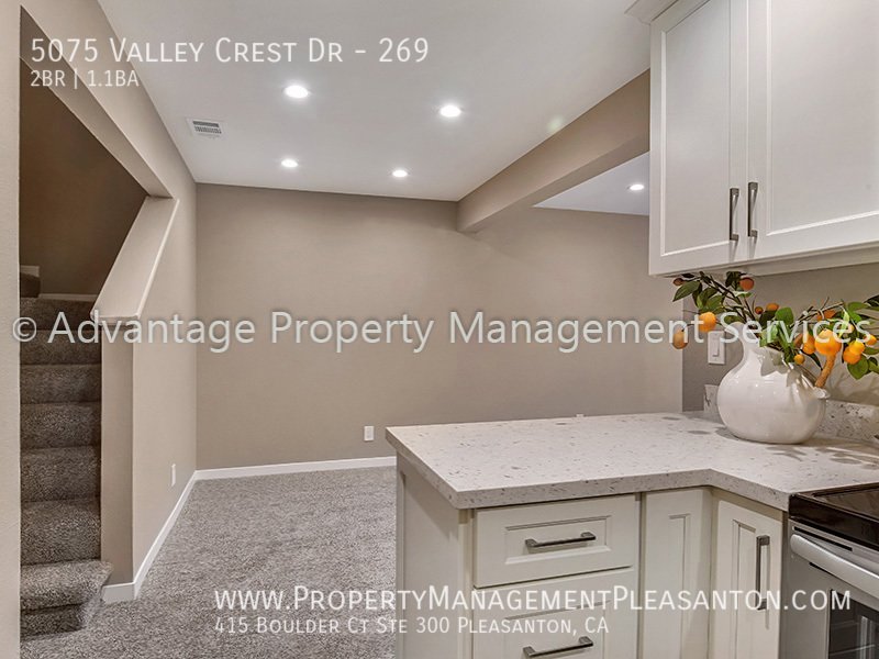 Nice 2 Bed, 1.5 Bath, 1,260 sq. ft. Condo located off Clayton Rd property image