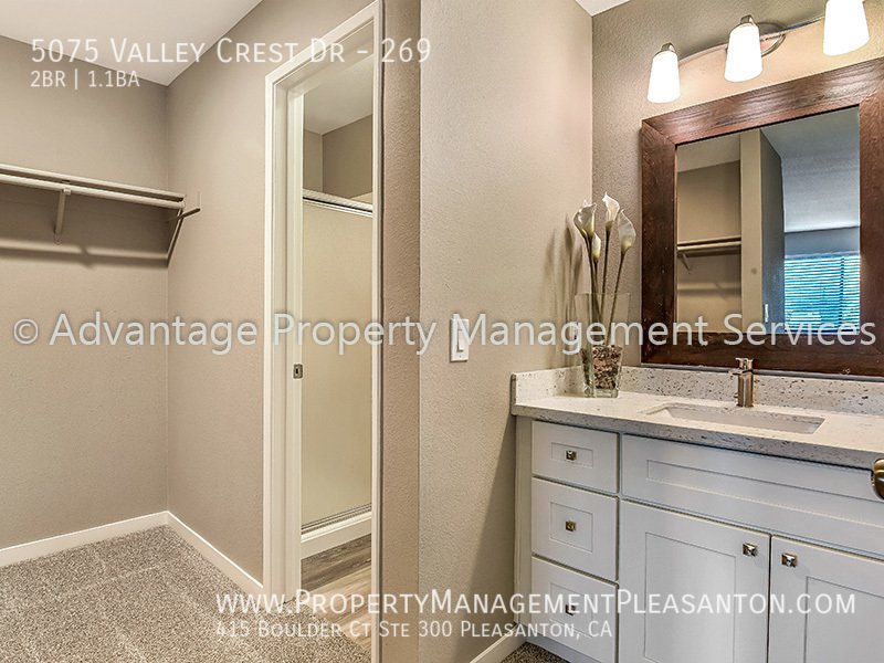 Nice 2 Bed, 1.5 Bath, 1,260 sq. ft. Condo located off Clayton Rd property image