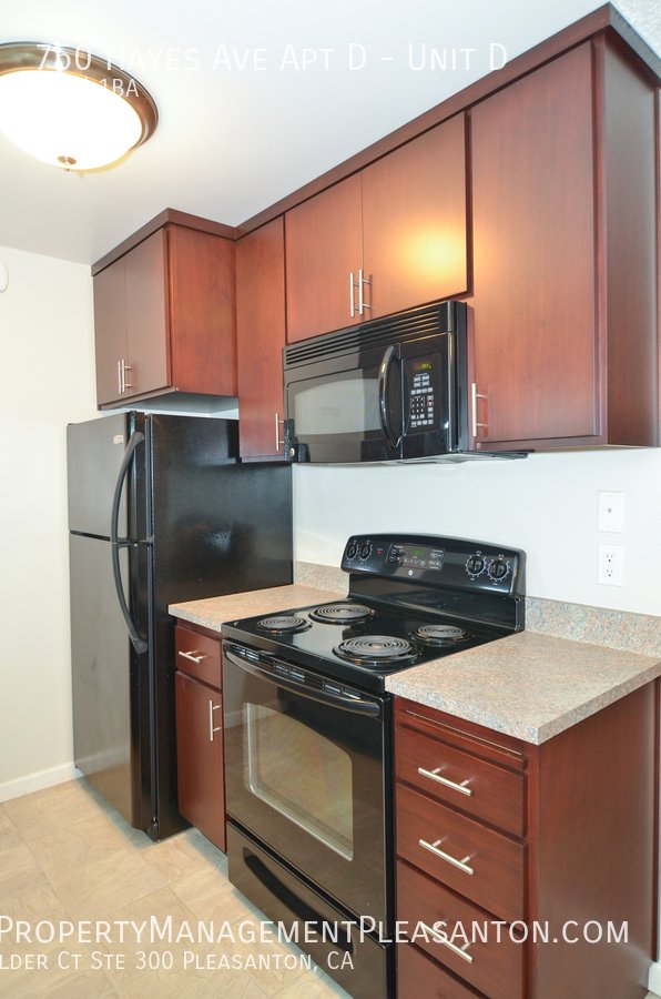 Large 1 bedroom / 1 bath apartment in Livermore property image