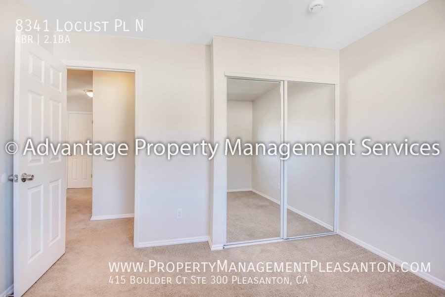 4 Bed, 2.5 Bath, 1,780 sq ft Duet Around the Corner from Dublin HS property image