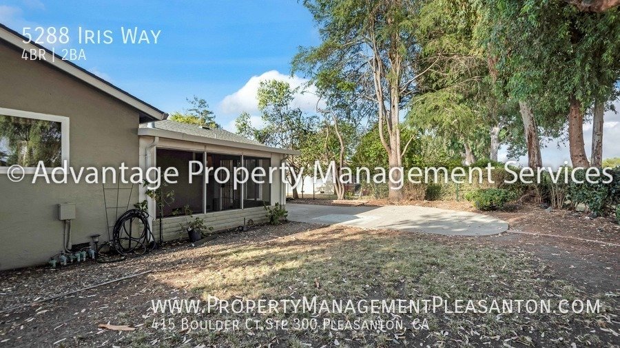 Single Story, 4 bed, 2 bath,  1196 sq ft home property image