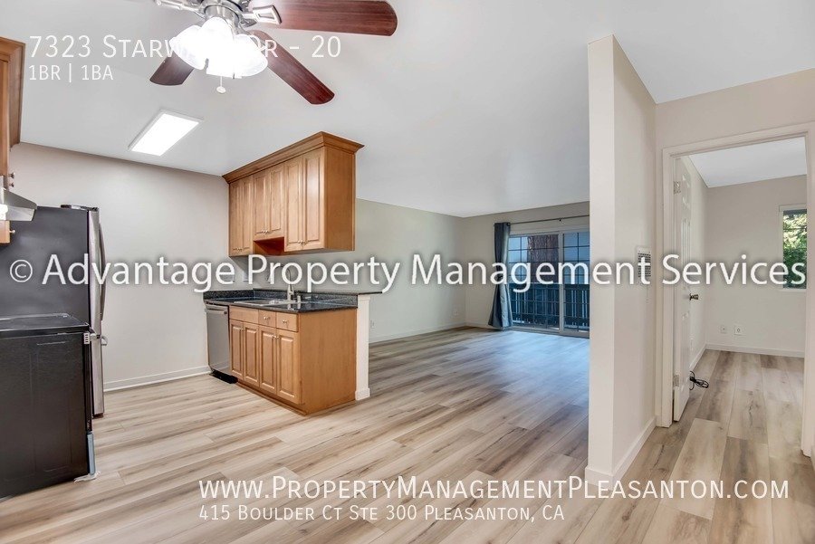 Top Floor 1 bed / 1 bath, 669 sq ft Condo Off Amador Valley Blvd property image