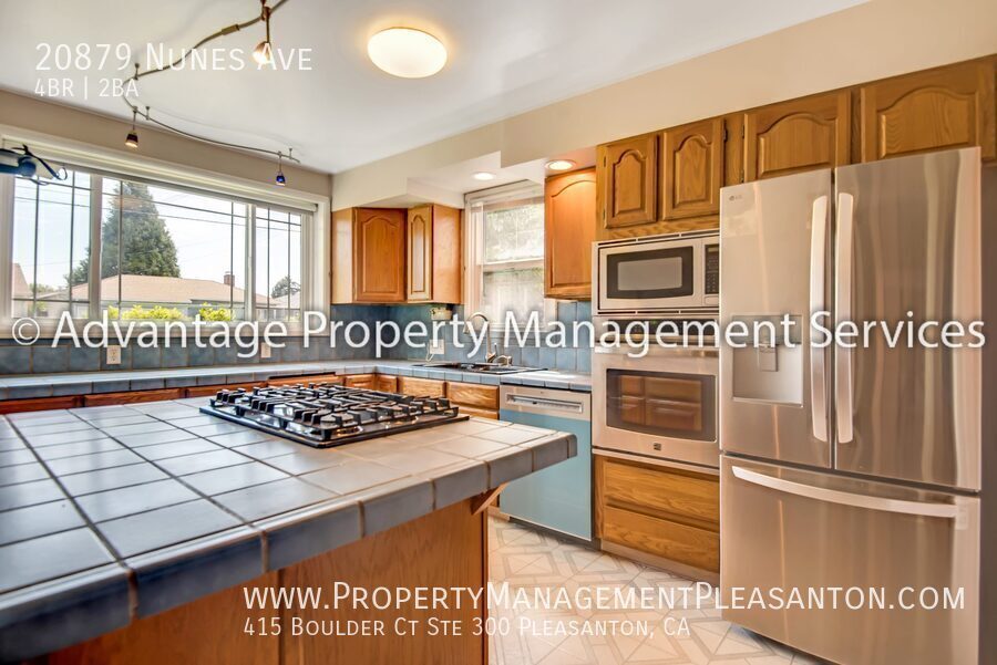 Nice 4 Bed, 2 Bath, 1,683 sq ft house off Castro Valley Blvd property image