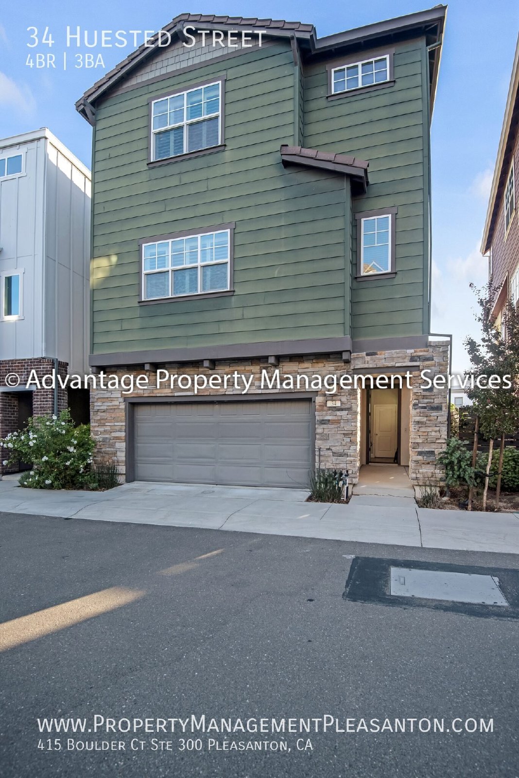 Stunning 4 Bed, 3.5 Bath, 2400 sq ft home property image